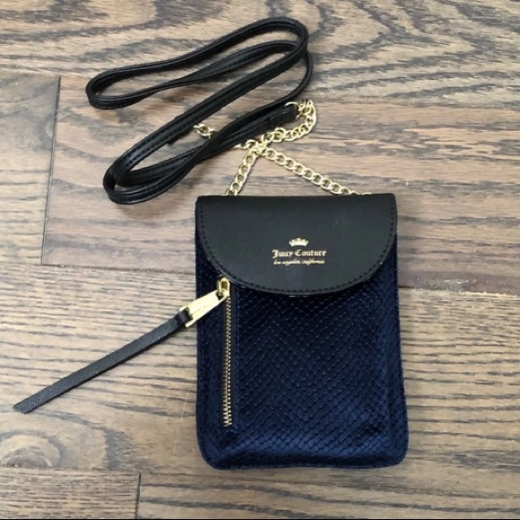 Juicy Couture Handbags - Juicy Couture Mini Crossbody